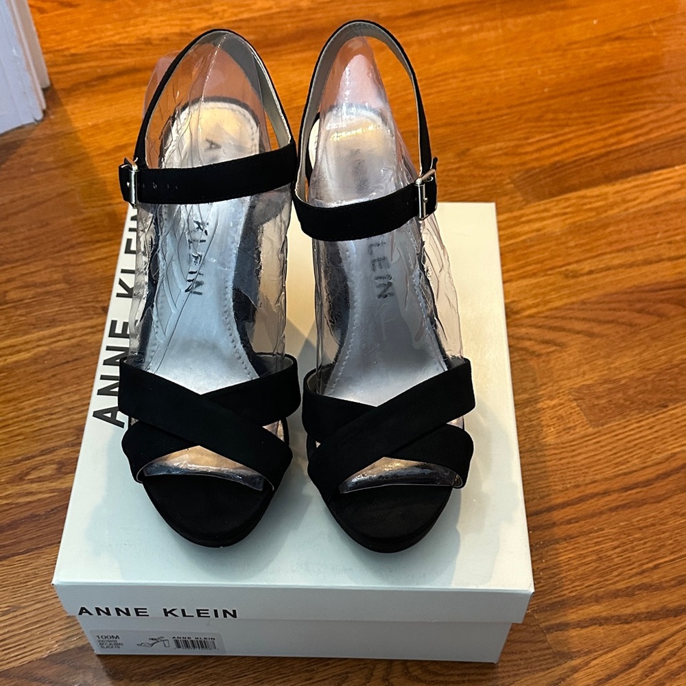 Anne Klein LALIMA Chunky Heels Sandals